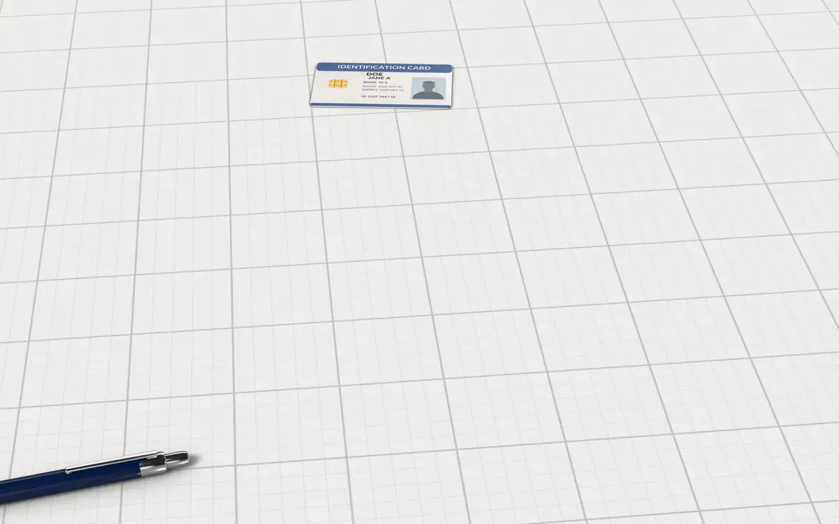 Illustration of the 5 USB smart card readers to scale, next to an ID smart card and a ballpoint pen for size